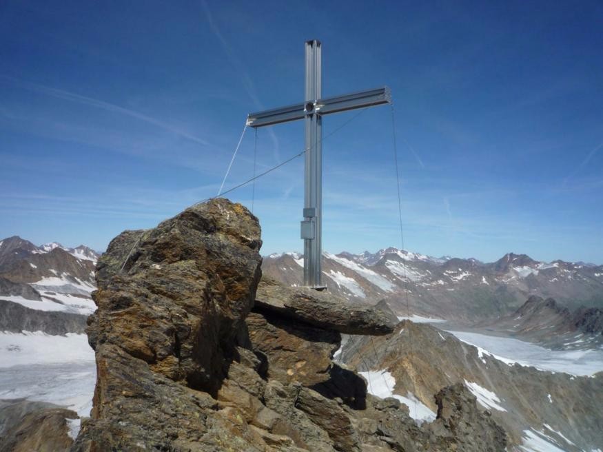 croce in montagna